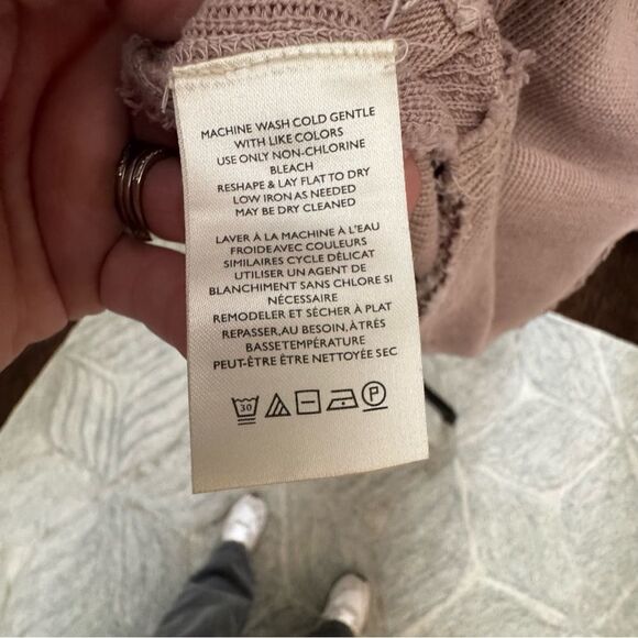 Free People/ We the Free washed out mauve long sleeve ribbed & waffle V-neck MED - Picture 10 of 15